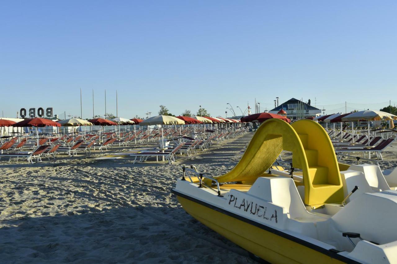 Pensione Elena Misano Adriatico Bagian luar foto